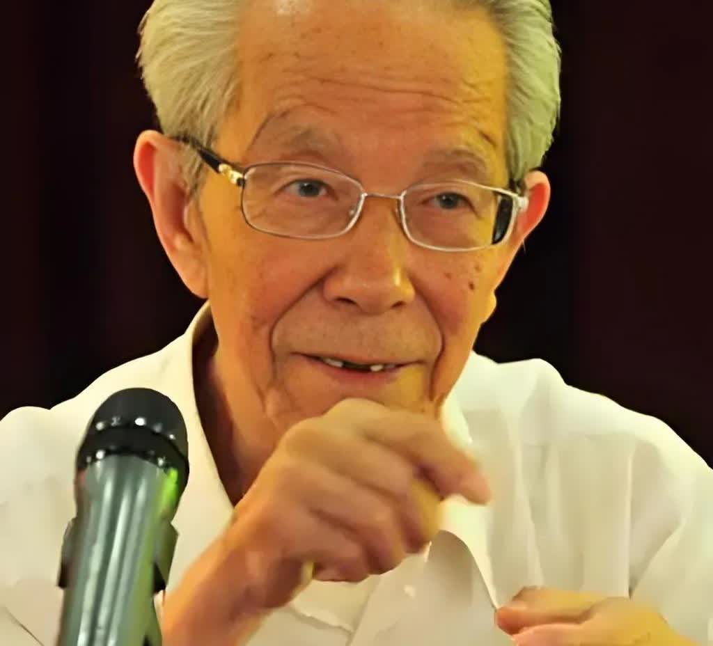 曲艺界享寿较高者，杨少华仅排第三，目前尚有一位老先生年届百旬！杨宝璋先生98