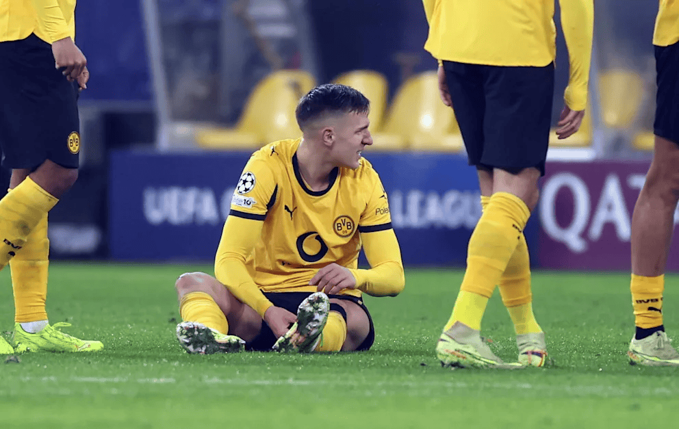多特蒙德欧冠遭遇三后场伤病！施洛特贝克情况不明朗