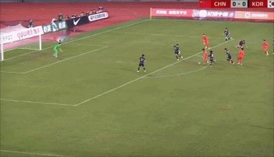 往后倒一点点，就不会越位了，太可惜了