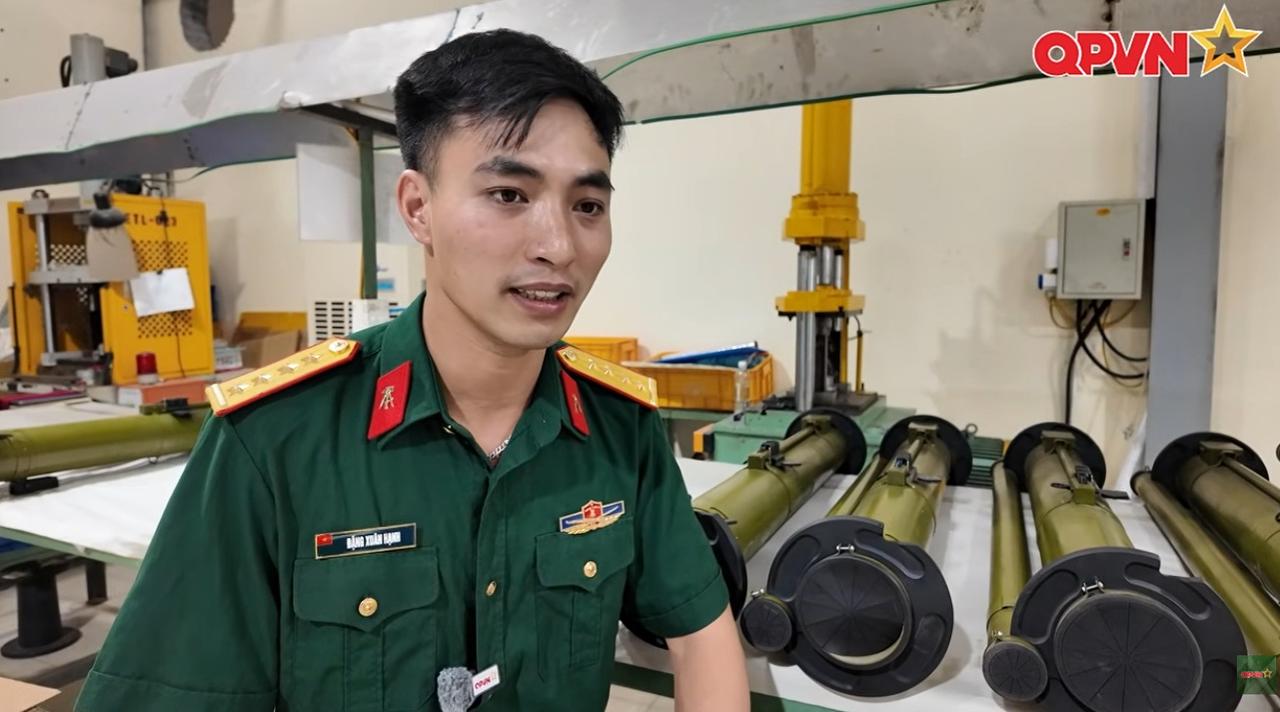 越南国防工业总局Z117厂仿制的俄罗斯RPG-30单兵双联火箭筒，被命名为SCT