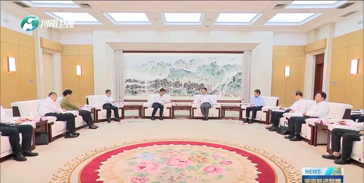 6月18日，河南省领导在郑州会见哈尔滨工业大学党委书记陈杰、校长韩杰才一行