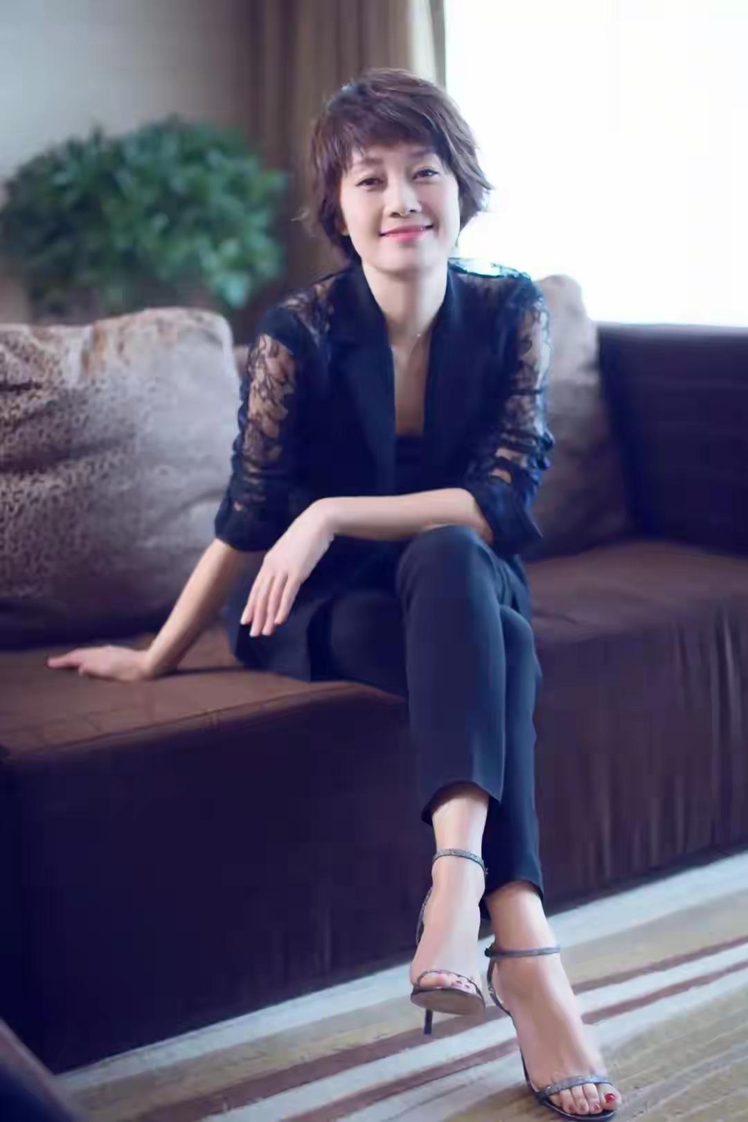 马伊琍休闲照