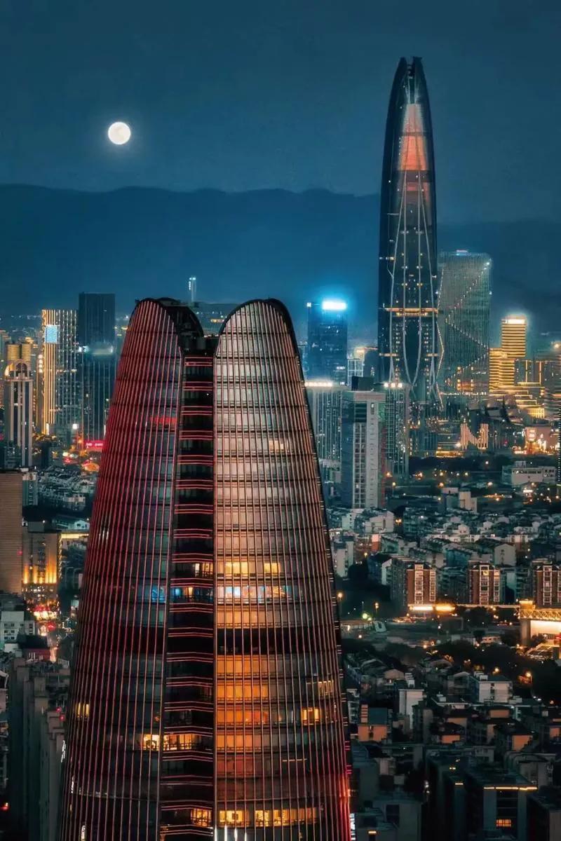 14亿吨，宁波连续17年成为世界第一！2025年宁波港货物吞吐量高达14亿吨，