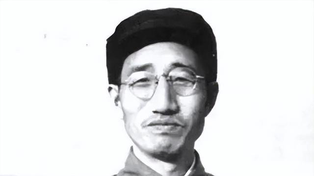67年,徐向前被撤掉文革组长一职,晚上找妻子要了杯酒:谢天谢地