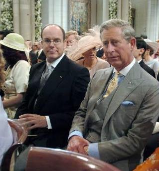 一个前秃一个后秃，再也不相信童话故事了，这才是真正的王子。摩纳哥的阿尔贝二世娶