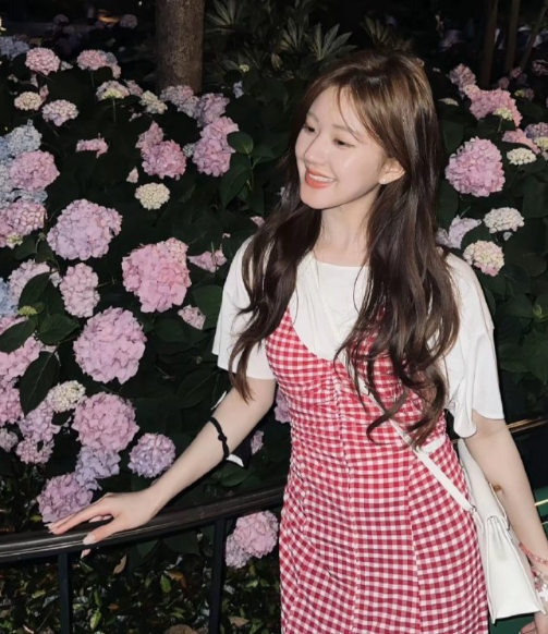 我炙热明媚的爱未曾泯灭