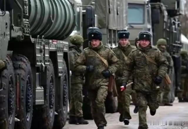 俄罗斯的命脉并不在俄罗斯，俄罗斯的死穴只有一个，就是中国。西方制裁搞了四年，