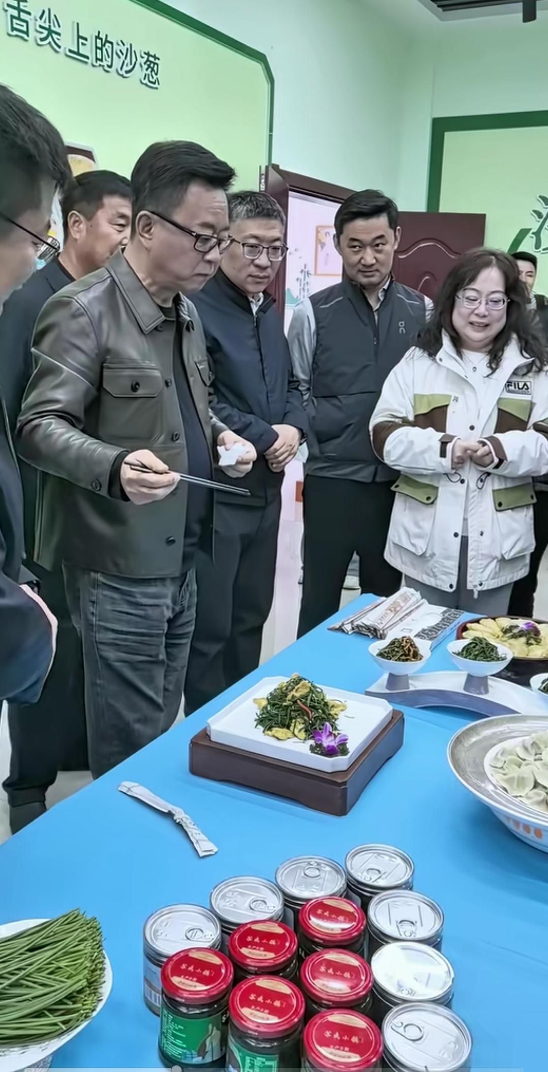 朱军也成了美食专家了吗？