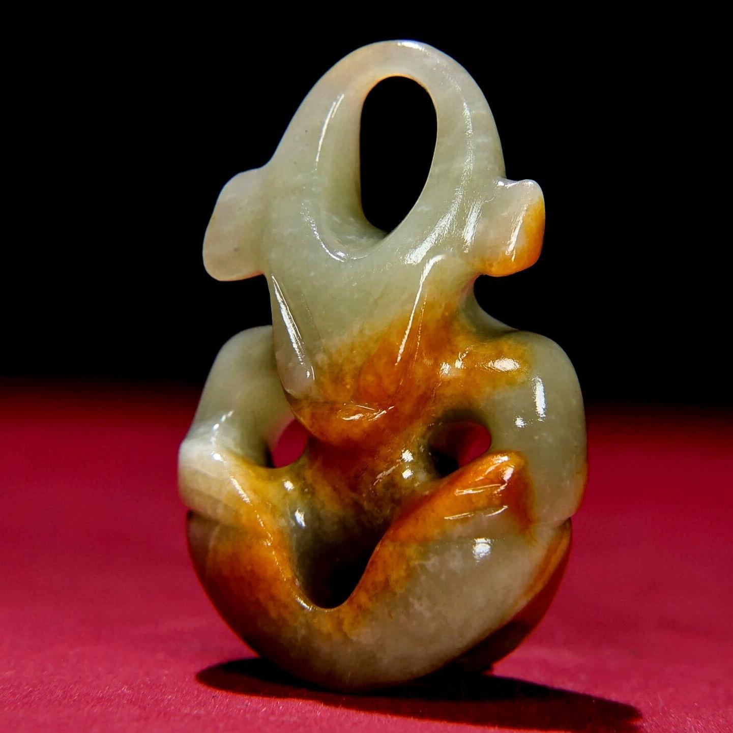 高古玉这件民藏的红山玉牛神，博物院也不定有，假如权威专家说它是仿品，你也信吗？