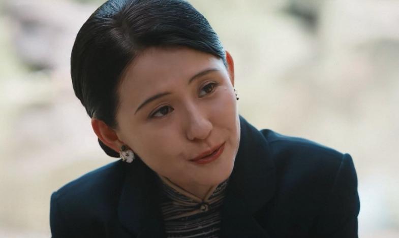 《灼灼韶华》第31集预告，韶华出狱了，是褚韶中给她顶了罪！褚韶中怪自己没本事，什