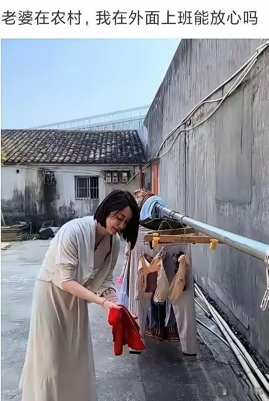 工友说天天一小时视频通话。