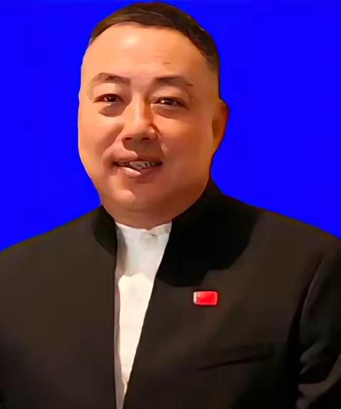 刘国梁将参与竞聘国际乒联相关岗位。近期原乒协主席刘国梁正在竞聘国际乒联相关岗位: