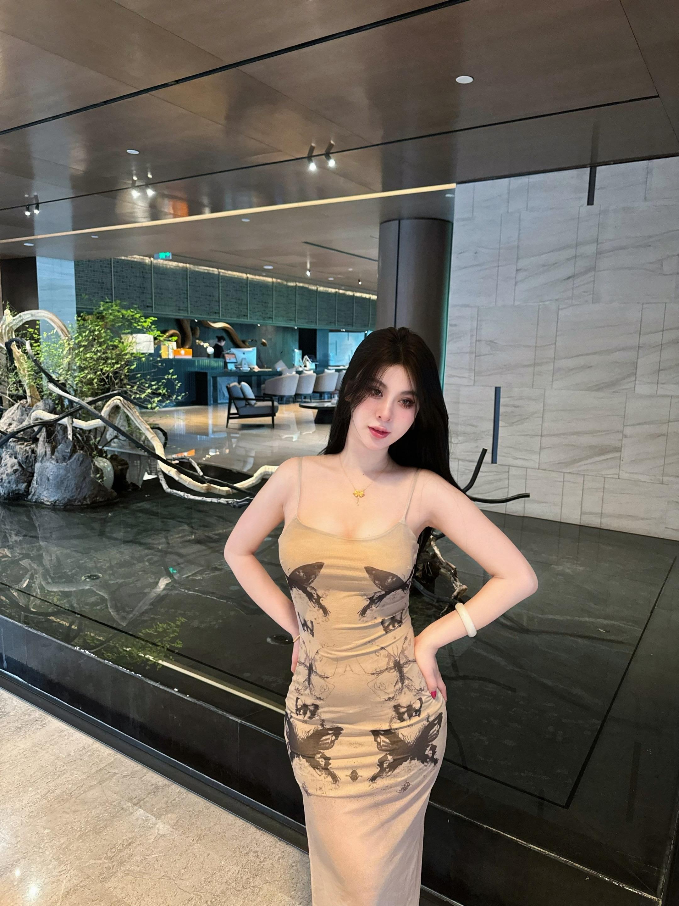 无论我穿什么都超好看