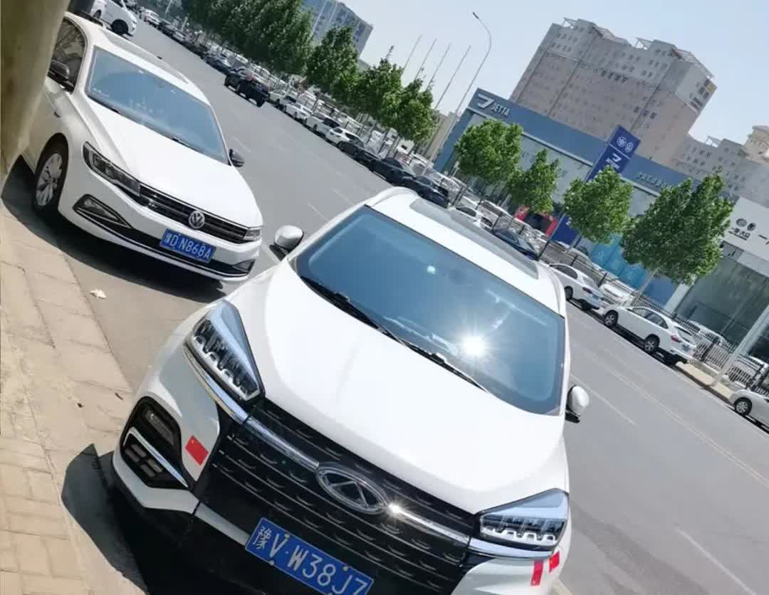 2021年购买的奇瑞瑞虎8，当时落地价17万多。2025年5月出手时，仅仅卖了5