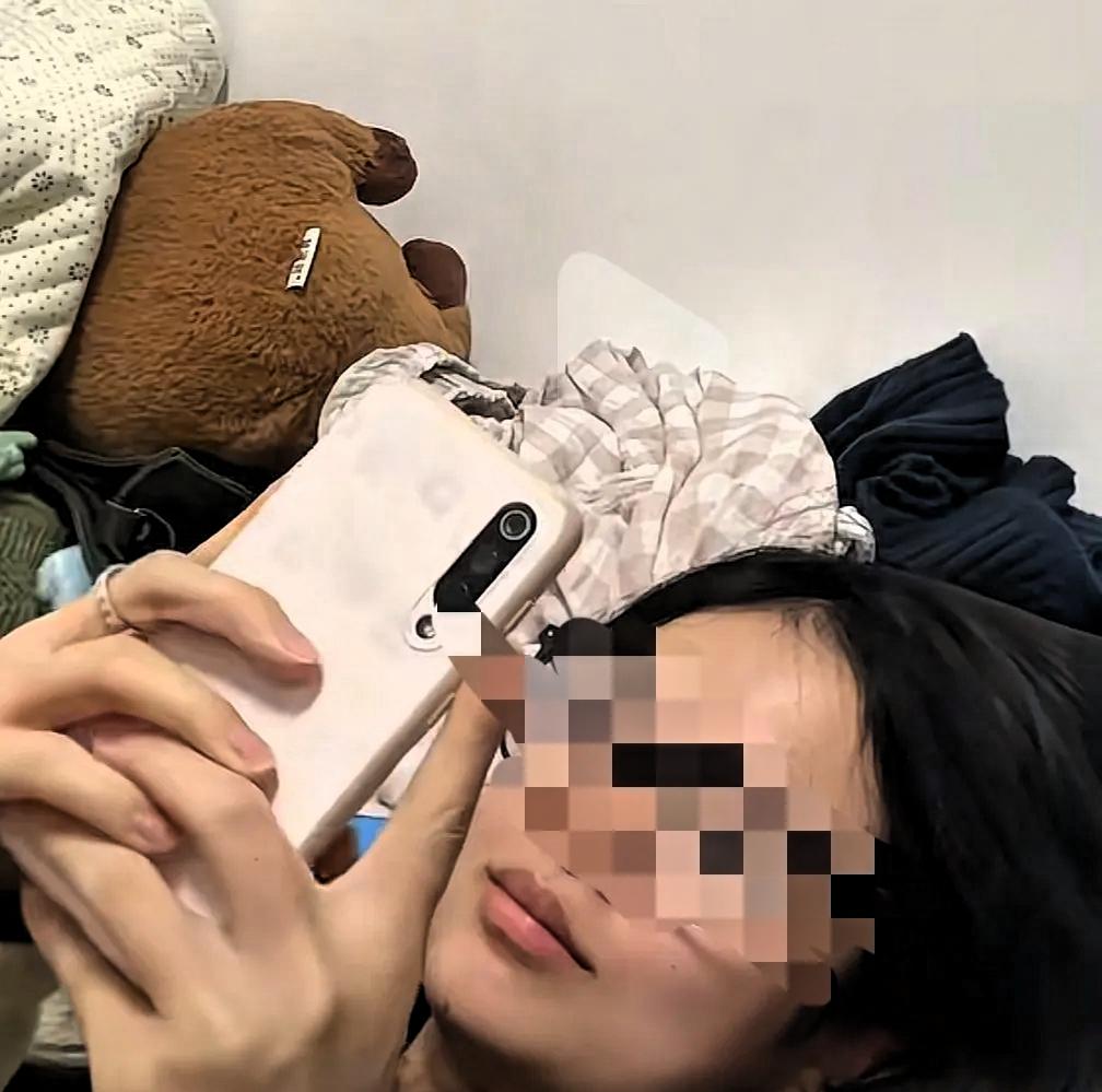 有个网友问我：儿子谈恋爱两个月，想让我出钱养他备考的女友，我果断拒绝，有错吗？