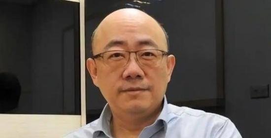 台湾郭正亮曾经提出问题：两岸统一时大陆要在岛上驻军，那么台湾的十七万军人怎么办？
