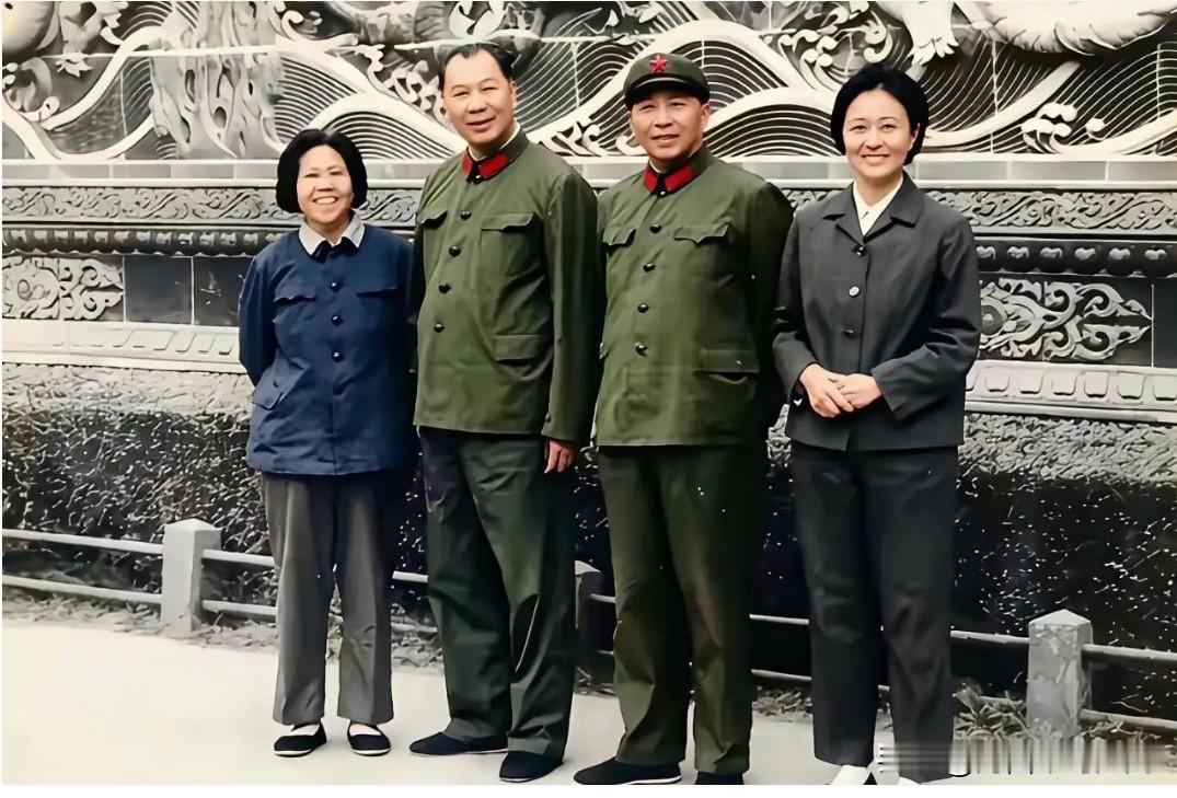 这两位开国将领，一位是指挥飞夺泸定桥的开国上将，一位是指挥上甘岭战役，打出15军