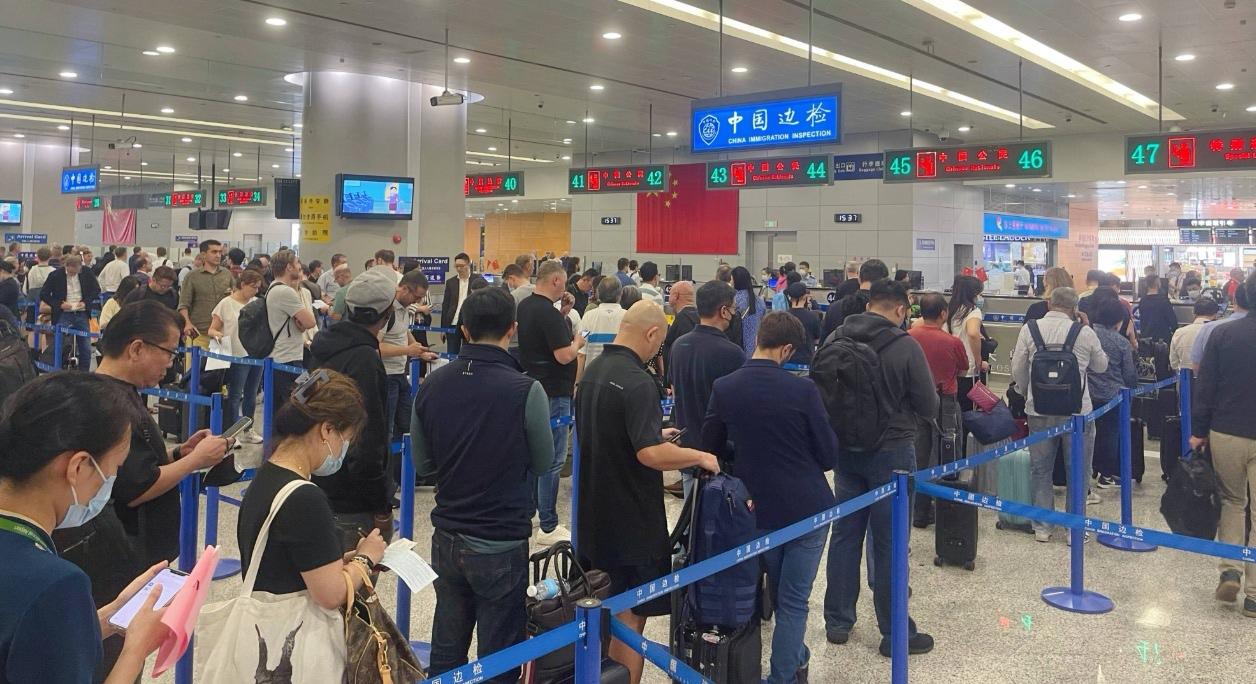 🔥端午出入境大数据出炉！666.7万人次通关，外国人扎堆来华“沉浸式”过端午