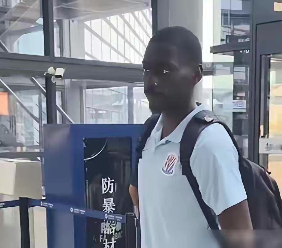 阿苏埃呀阿苏埃咿呀咿呀儿！范女婿呀范女婿唉唉唉唉唉！本场足协杯第四轮比赛，计划中