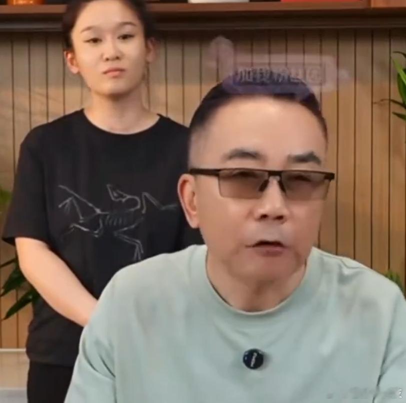 杨议评郭德纲篡改红歌杨老师这就有点，不好评价说实话，以前喜欢杨议老师，前两年跟郭
