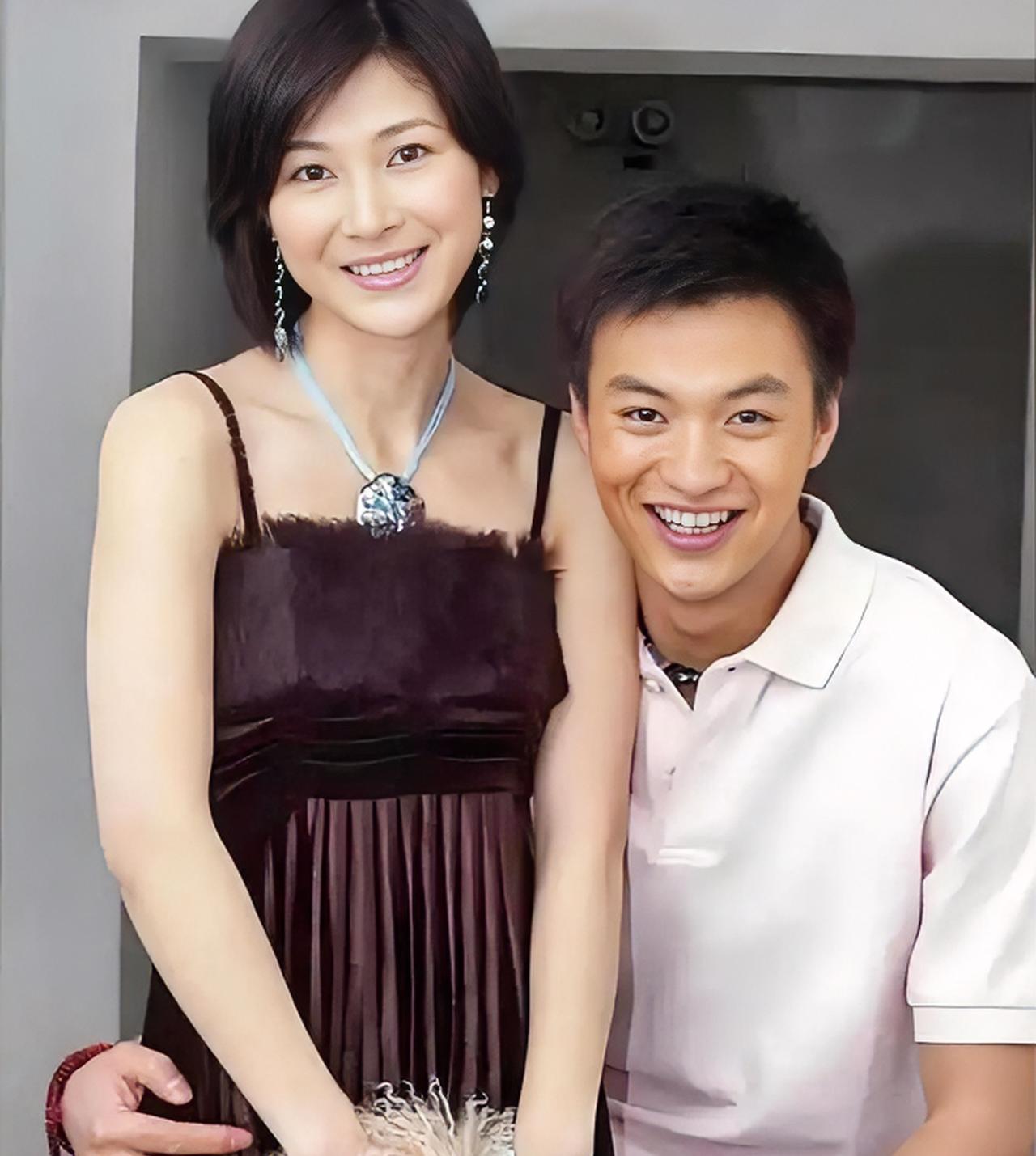 12年前，身家50亿的温州首富周旭辉，背着原配老婆，看上了演李云龙老婆的童蕾。在