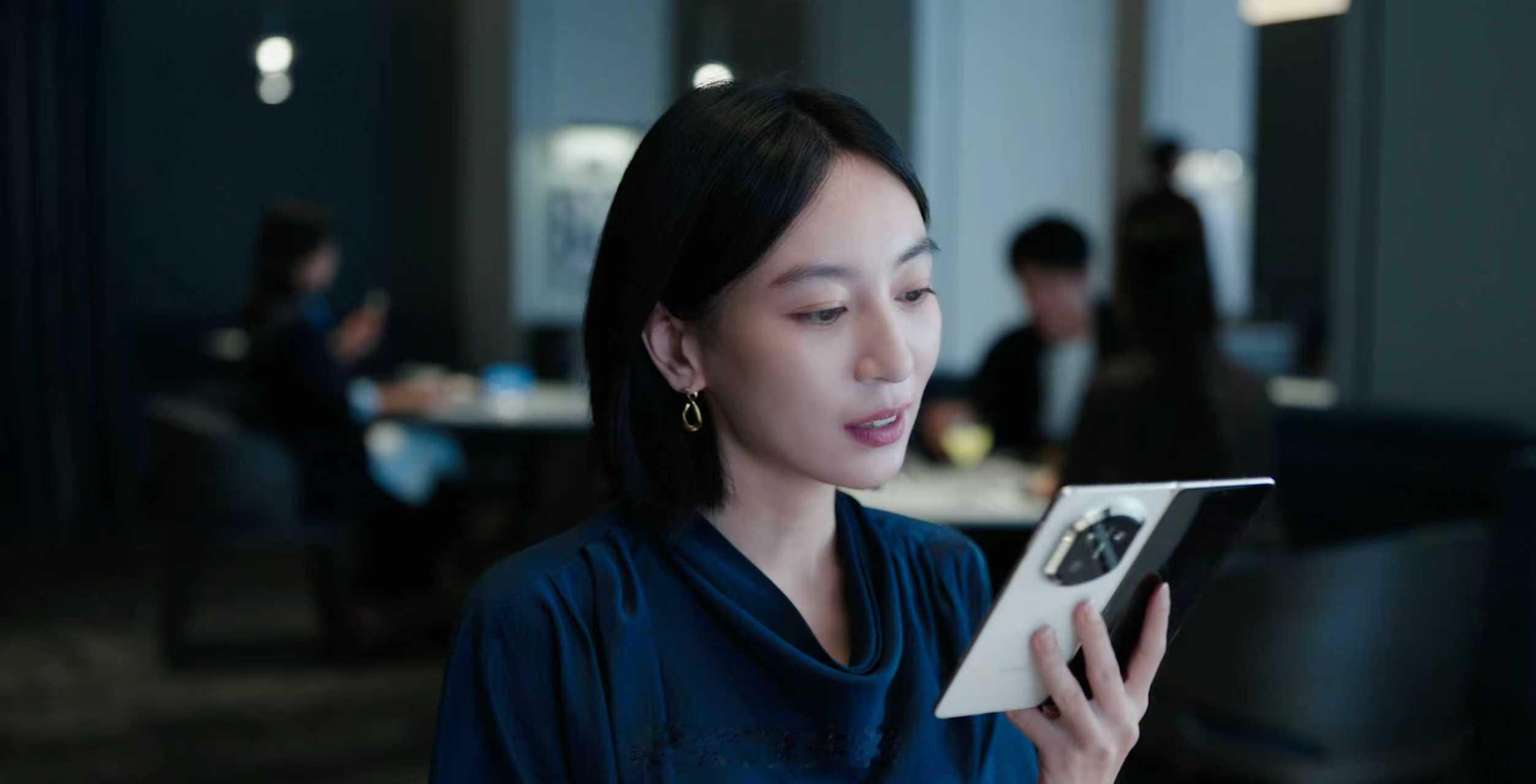 一句话=搞定所有？华为MateX7用实力证明这不是幻想！无论是联动购票APP订