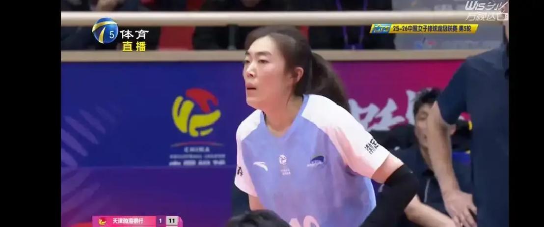 二传换来换去，天津差点翻车！打江苏那场，朱航婷刚热手就被换下，孟豆一上去，