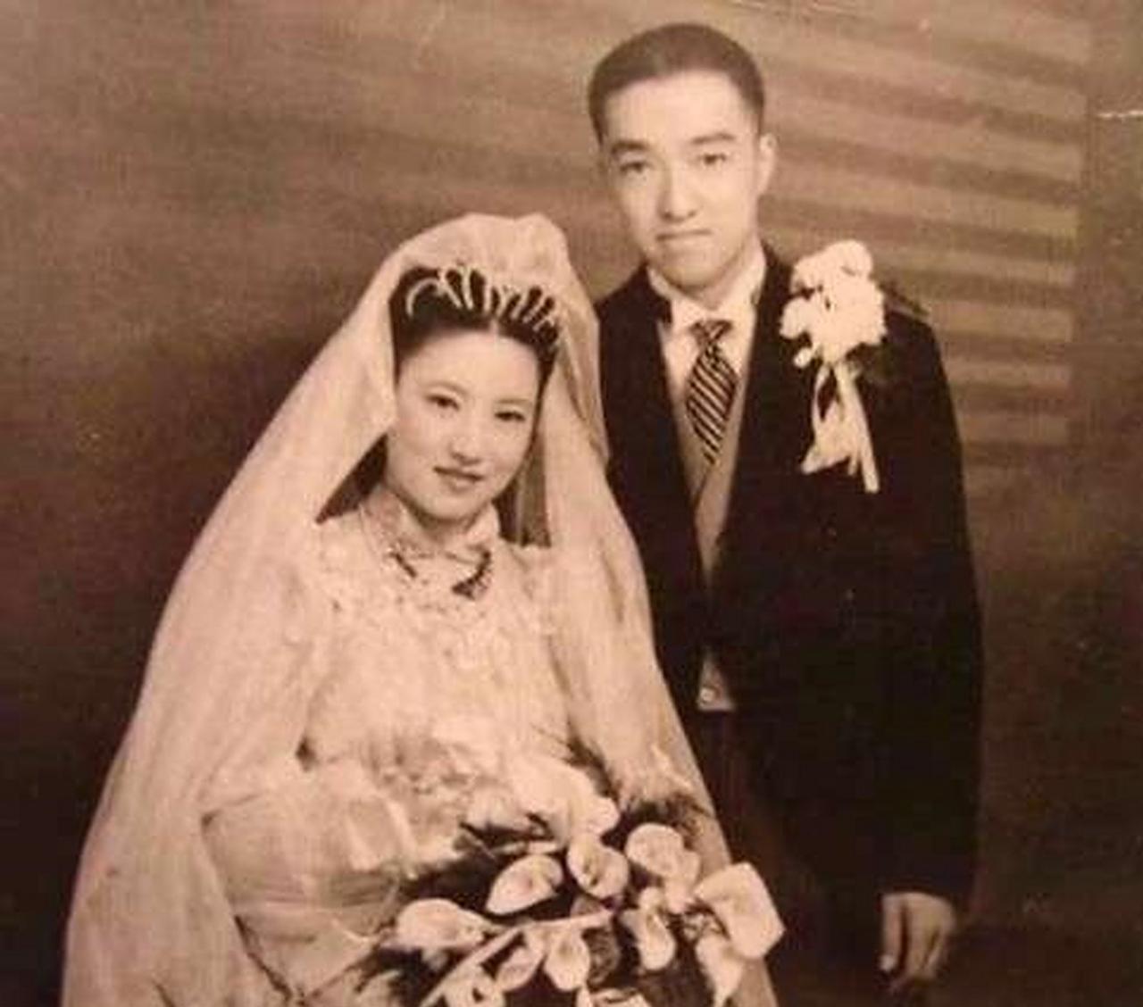 很多历史爱好者都不知道，蒋介石和李宗仁、白崇禧是亲戚。蒋介石的侄女婿韦永成是白崇