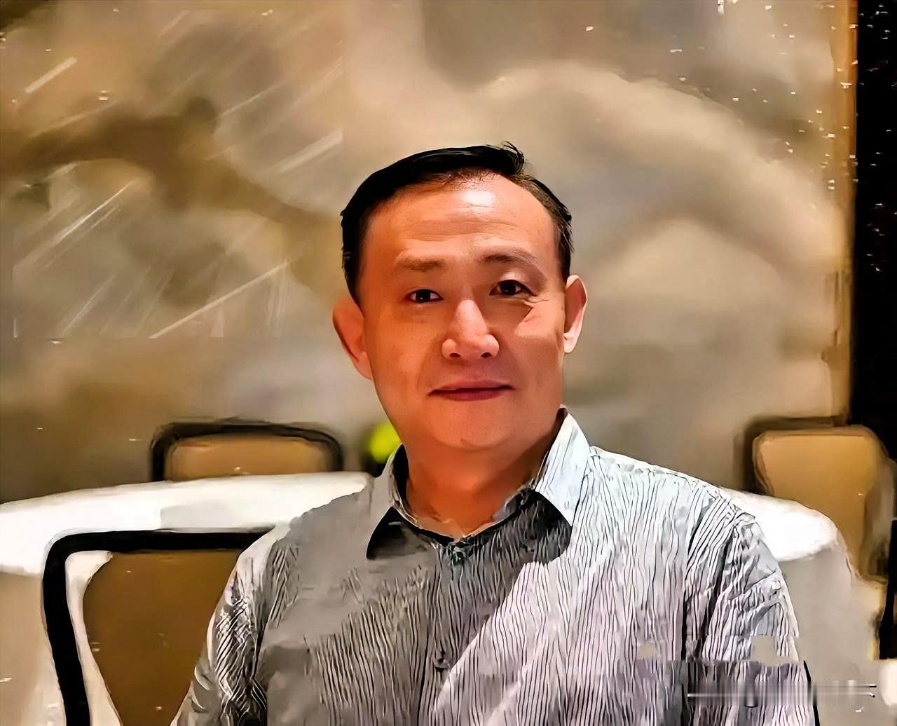 卢麒元又开炮，这回把枪口对准“十五五”里悄悄复活的华盛顿共识。华盛顿共识的核