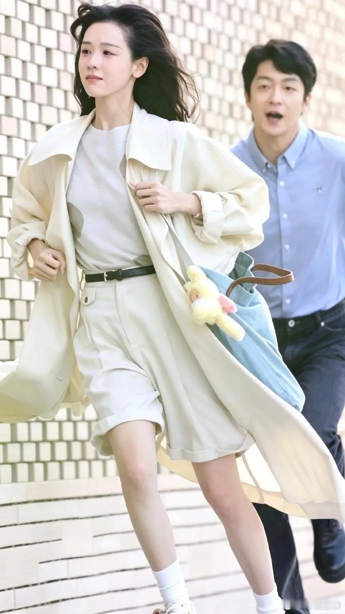 张万森怎么变教导主任了。​​​