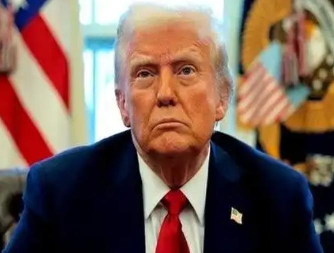 美国着急，中国出手了！这一下，可是打到了关键地方。咱们国家决定，对从巴西、澳