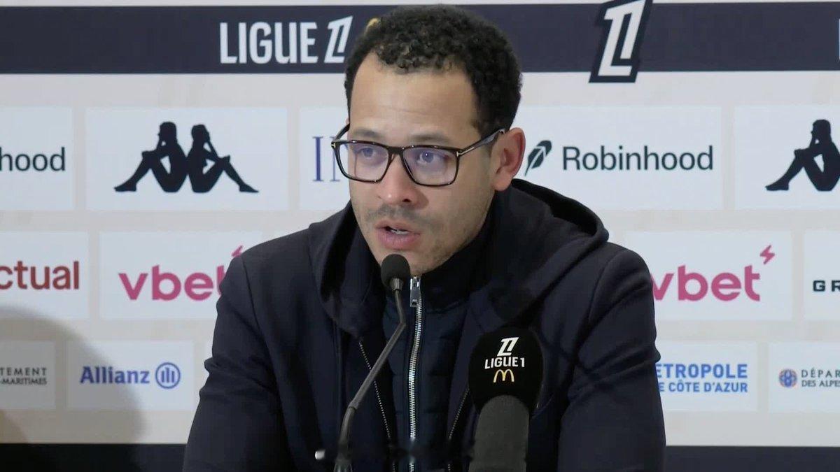 【切尔西下任主帅】法甲联赛，尼斯1比1斯特拉斯堡。比赛结束后，斯特拉斯堡主帅罗森