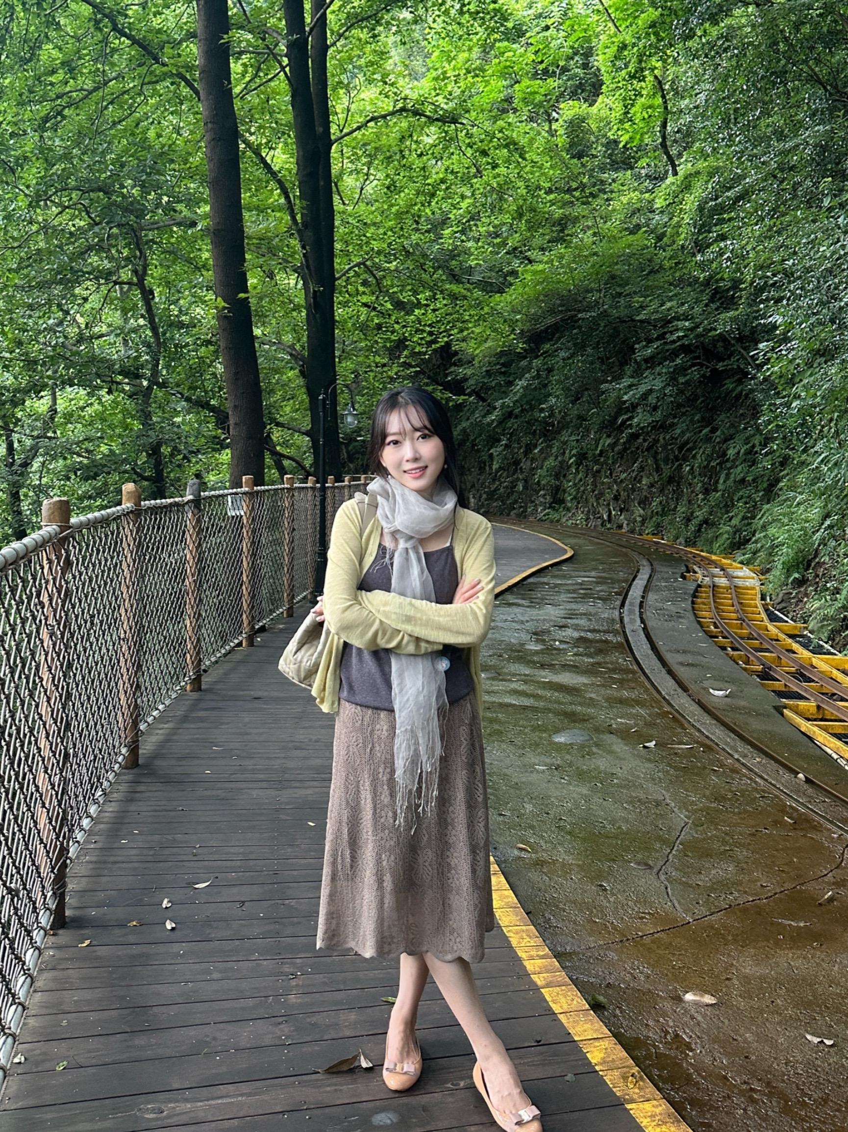 温柔大姐姐。