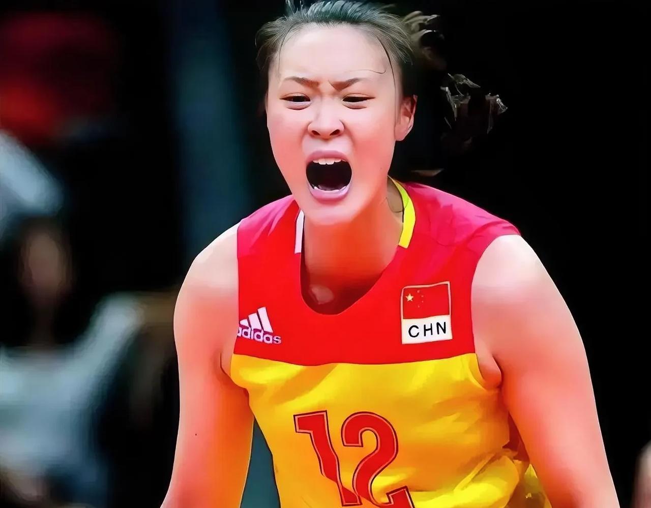 惠若琪也是16岁进入中国女排国家队的，但是等了9年，从16岁到25岁，等到了郎平