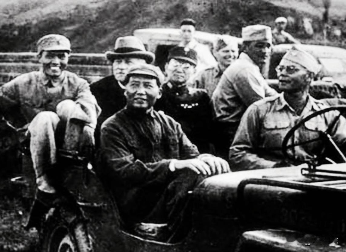 1951年志愿军伤亡加大，毛主席看出苗头不对，点名让一人火速去朝鲜1951