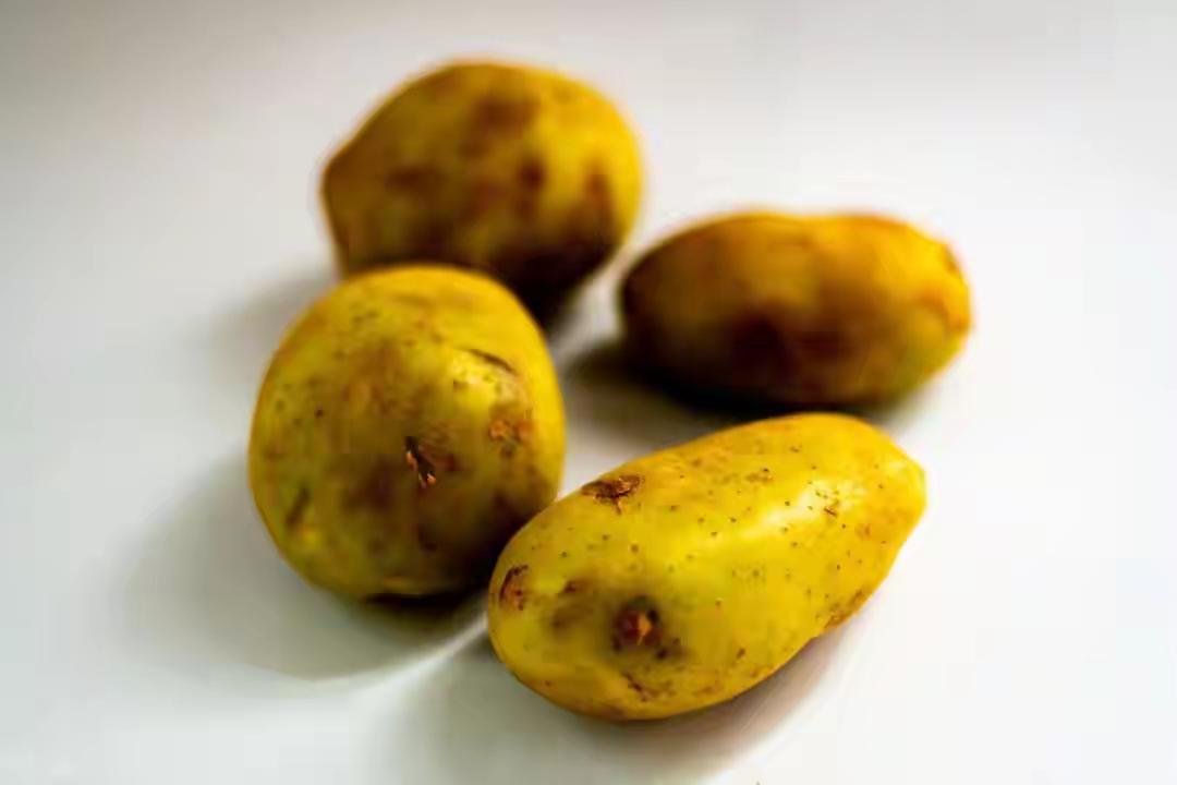 土豆再次被关注！医生发现：高血压患者常吃土豆，或出现3种变化土豆再次成为热议