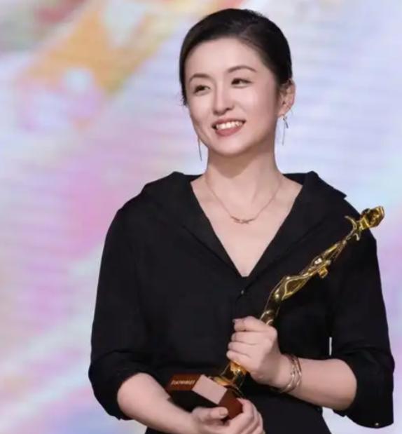 “王家卫录音事件”又爆新料了，这次著名编剧秦雯的言论，不再是局限于“娱乐圈明星的