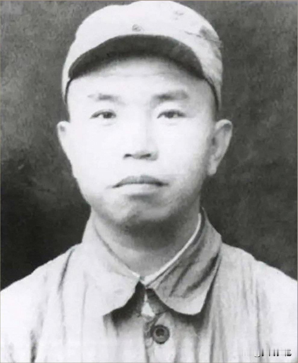 1946年他选错突围方向折损近万精兵，9年后仍授开国大将，身份无人能替19