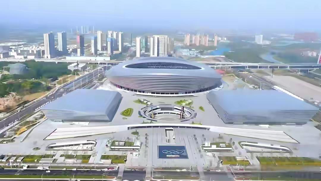 郑州怎发展，谁主导？把东绕城高速以东也交给省直管，发展思路需沟通！郑州航空港区本