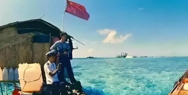 蓬勃暗沙：被越南占据几十年的岛礁，如今终于靠一场“大风”夺回。越南，针对南海领域