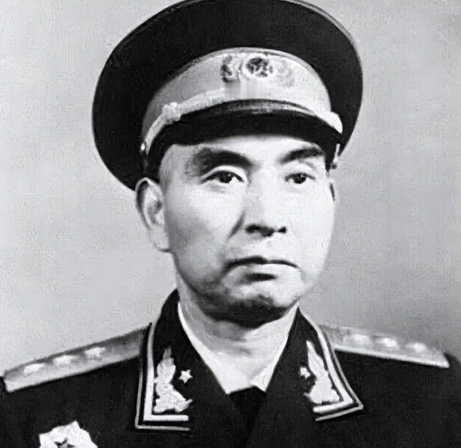 三杨之一杨勇，1955年为何未被选为大军区司令员。很多读者看到1955年十二大