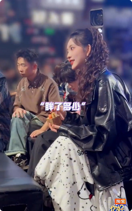 孟子义胖了9斤哈哈哈哈好六联排现场的养生局太有画面感了！何老师暖心问身体，结果