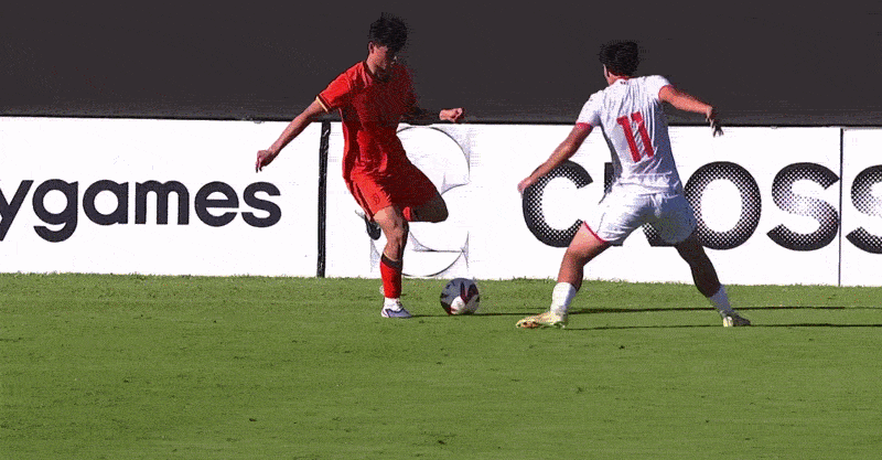 U19小将武之程这个后场低级失误以及失误以后的反应，再次暴露了国足各字号梯队的一