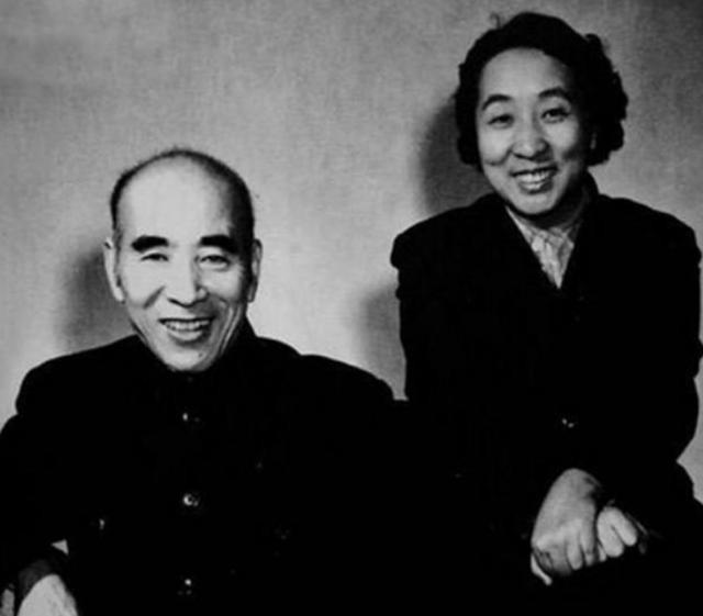 铁血参谋长刘亚楼：从樵夫之子到林彪口中'顶三个参谋长'的传奇战将
