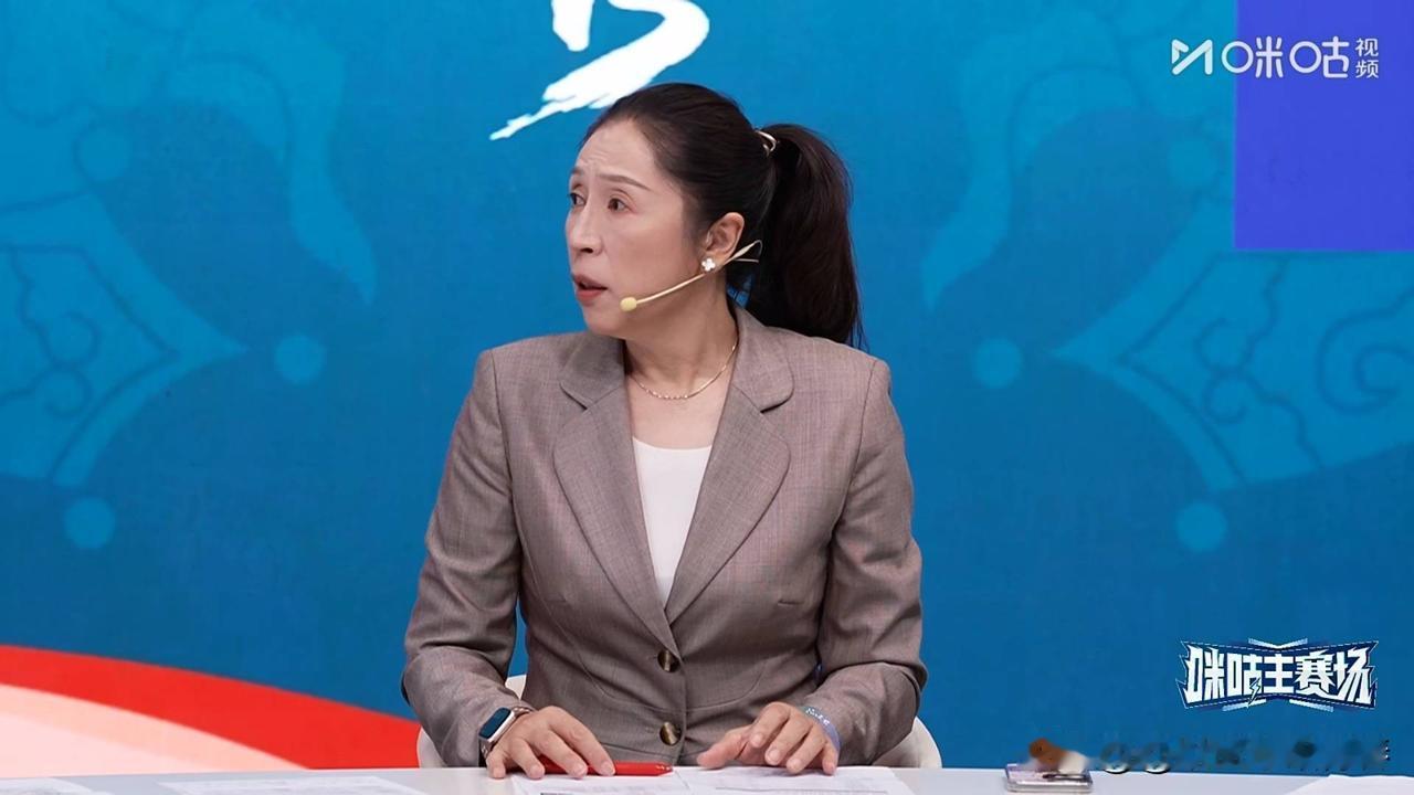 不敢想象！郑薇指导谈:中国女篮无缘决赛:不得不说，如今的中国男女篮在亚洲的表