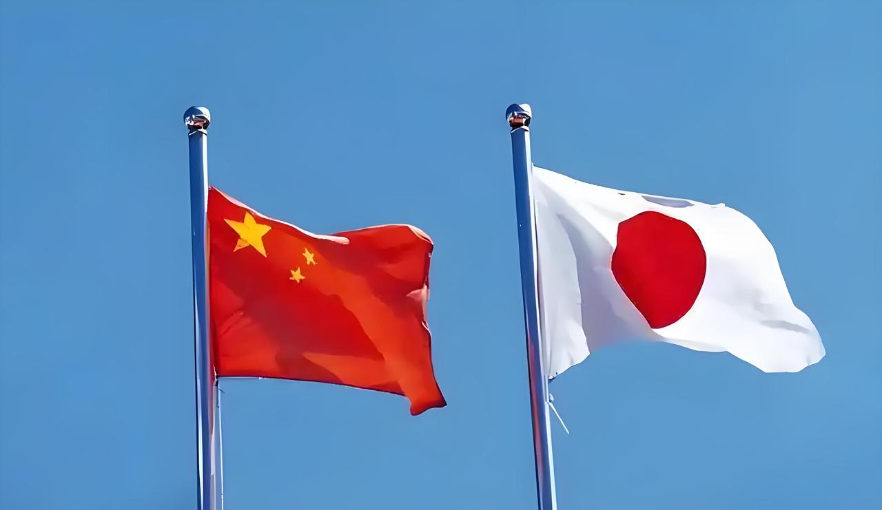 略抒己见：来看看高市早苗对台的错误言论。1. APEC会议期间：刚公开承诺“恪