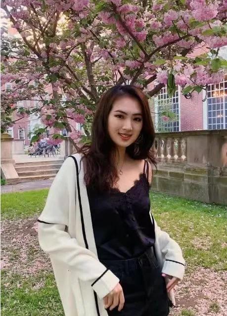 没有人觉得姚安娜很可怕吗？作为大名鼎鼎的华为二公主不学无术，胡作非为，高调炫