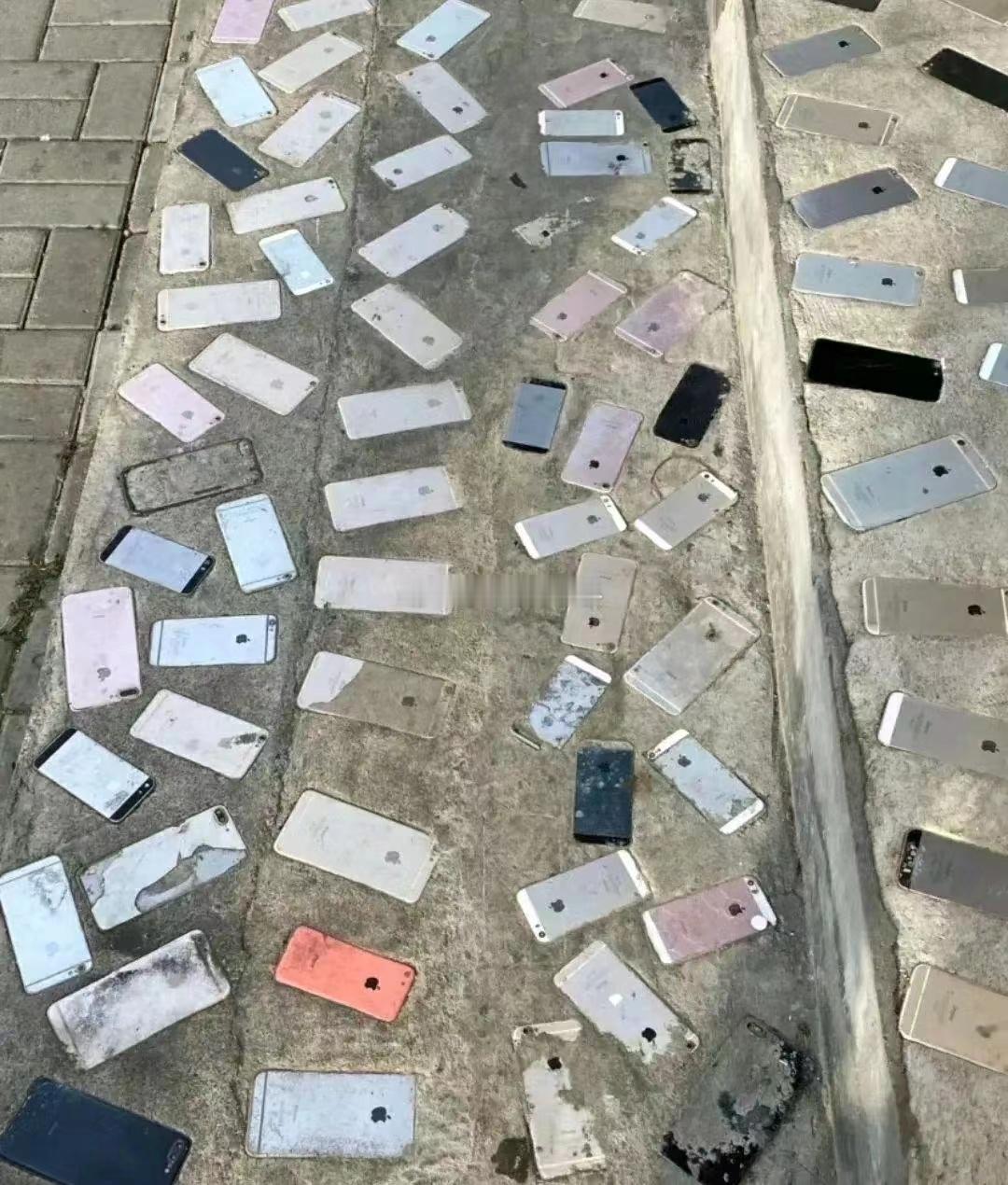 2025年上半年，34.4%的新能源经销商处于亏损状态~~~年底了，被疯狂压库的