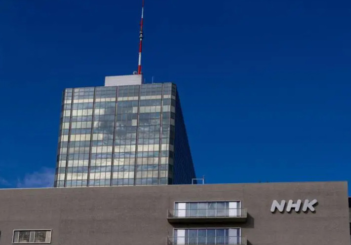 【#前NHK中国主播被判赔1100万日元#】2024年，日本广播协会（NHK）电