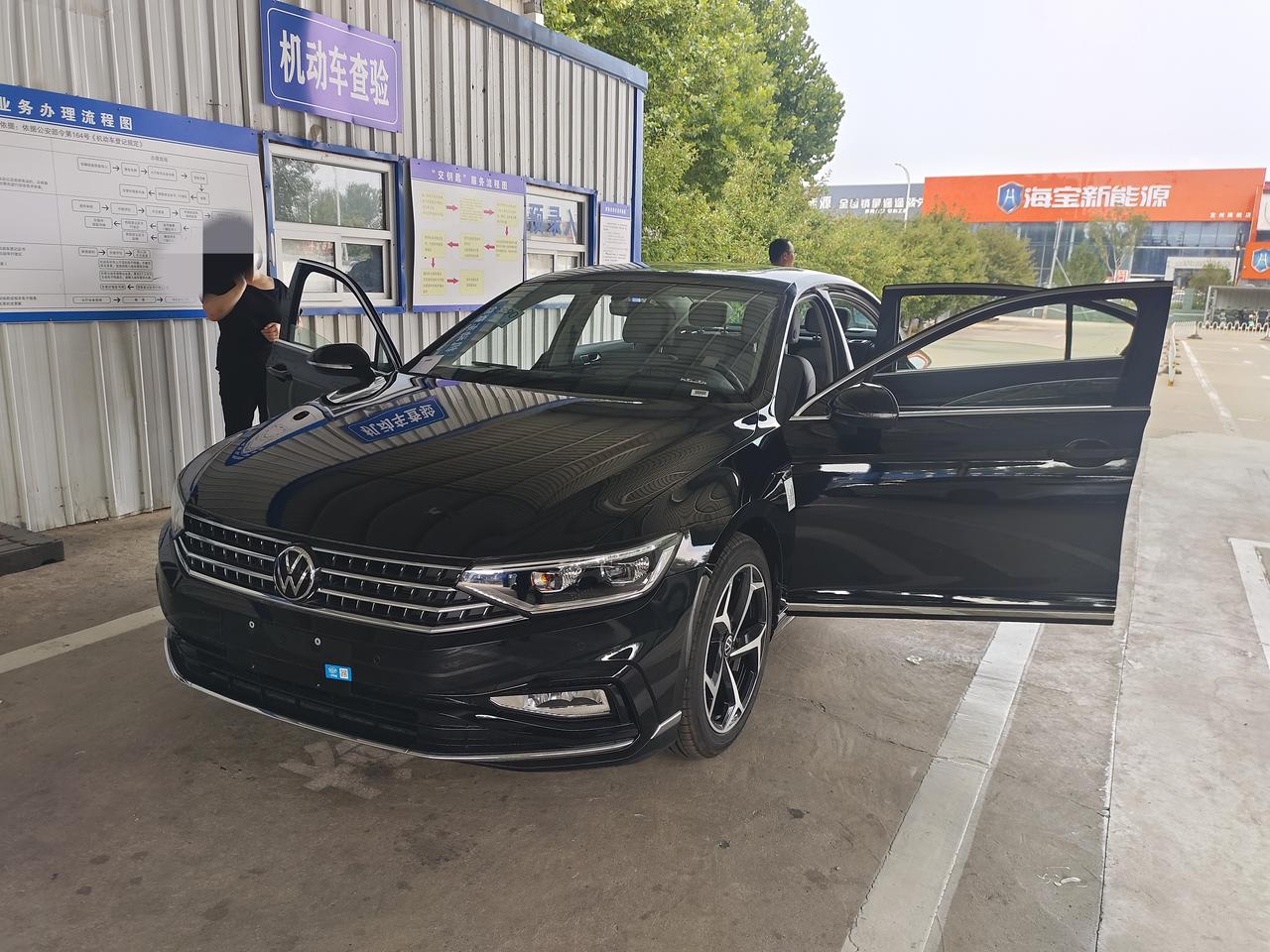 大众迈腾价格降了